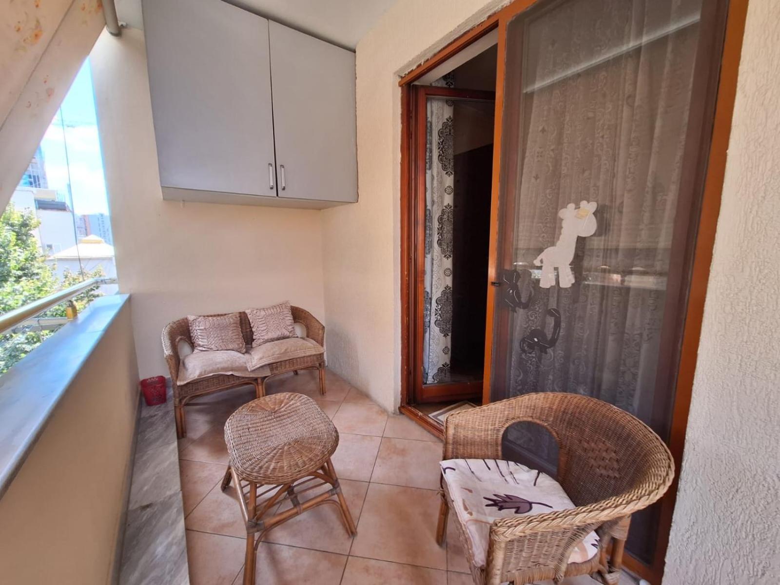 Alb Apartament Tirana Buitenkant foto